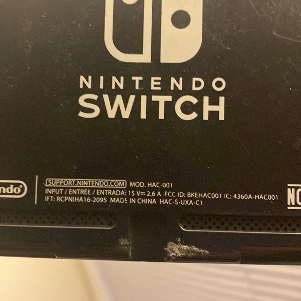 Nintendo switch - Picture 6 of 6